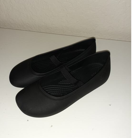 CROCS Girls Black Mary Jane Ballet Flats size J2 Classic  - Great condition! - Picture 1 of 6